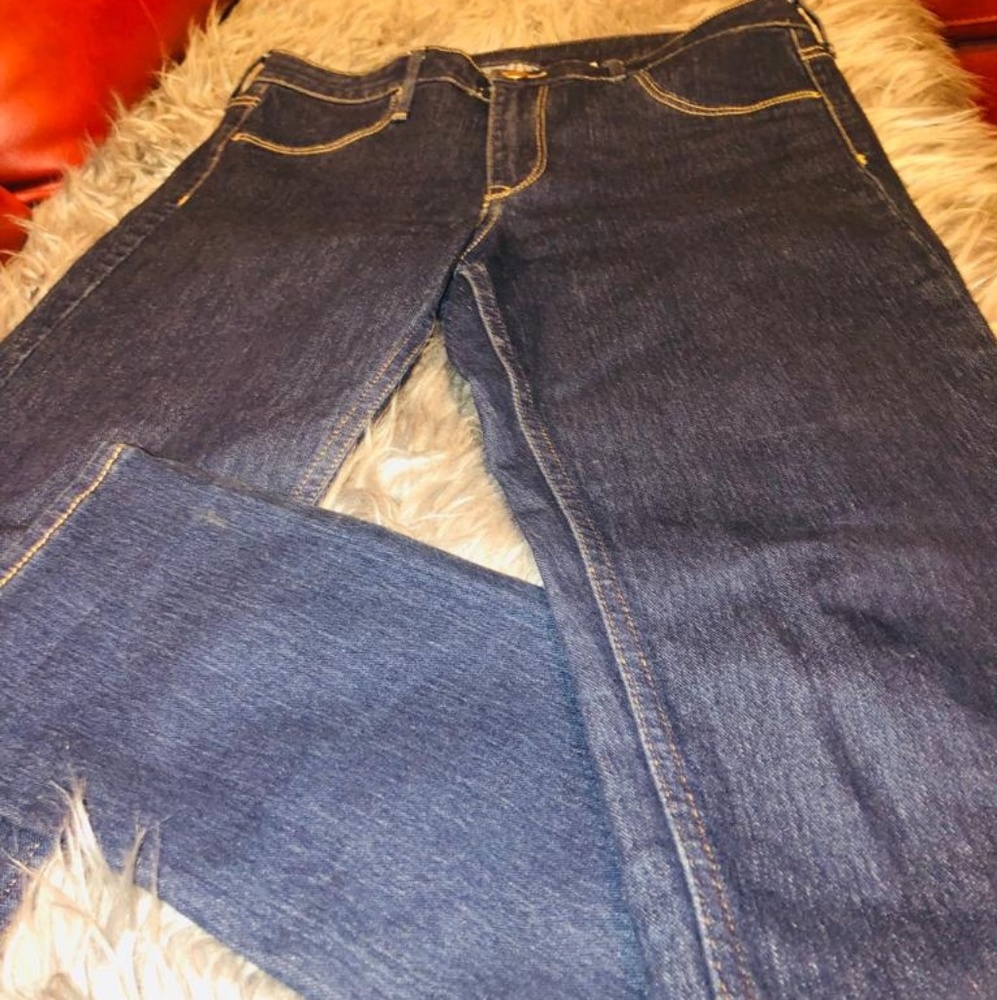Skinny jeans
